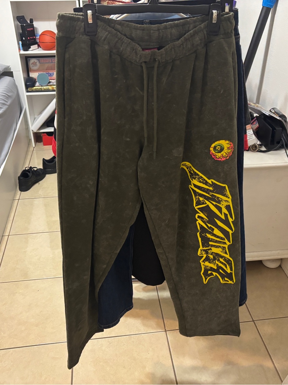 Brand New with tags Men’s Small Mishka Streetwear Brand Sweatpants